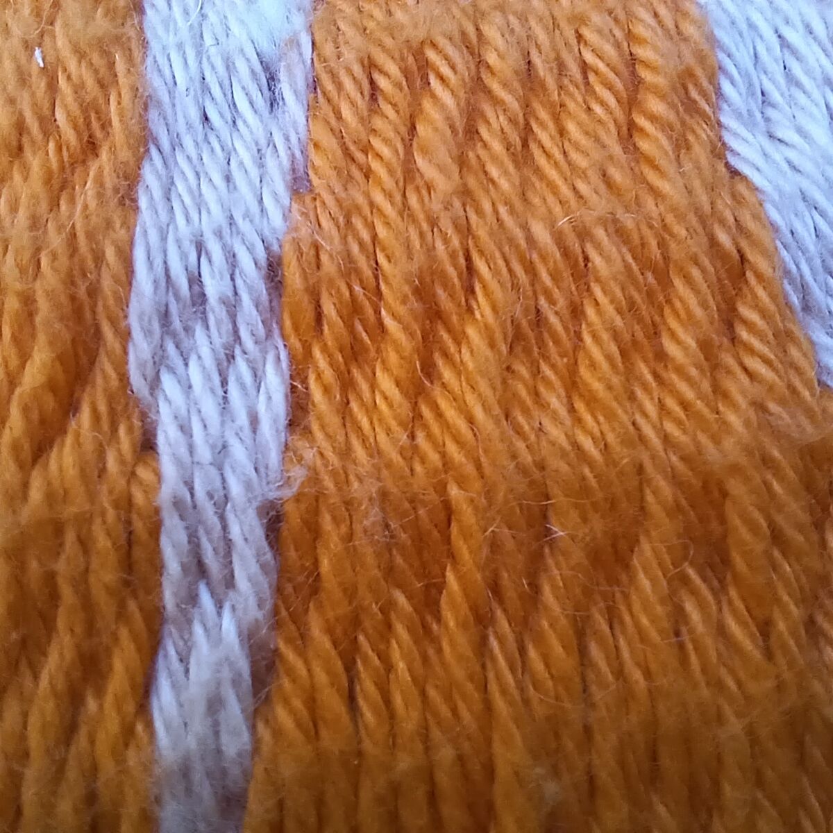 Wool weaving cushion