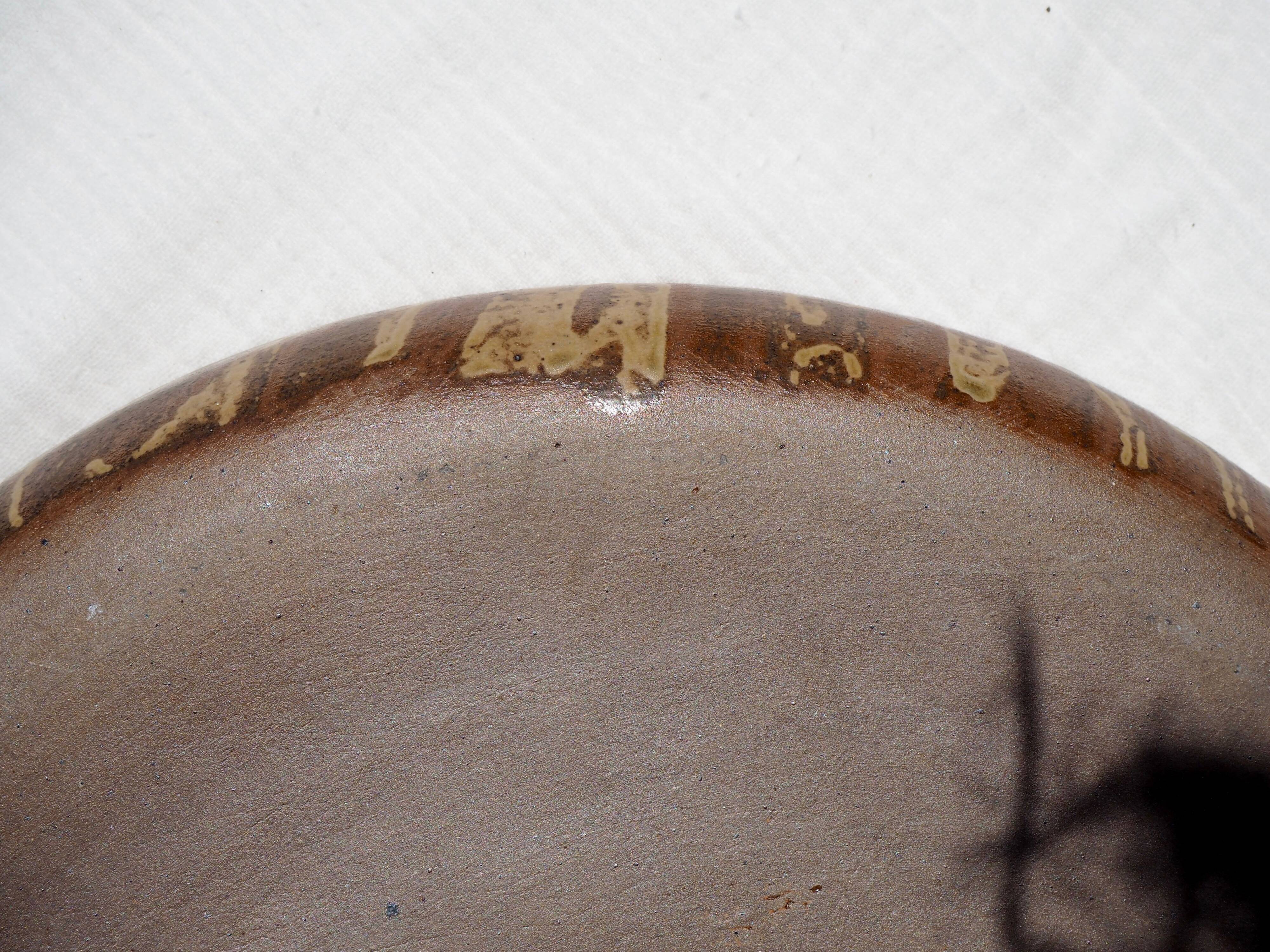 Dish in sandstone XL