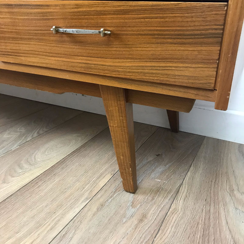 Sideboard feet compass 60s