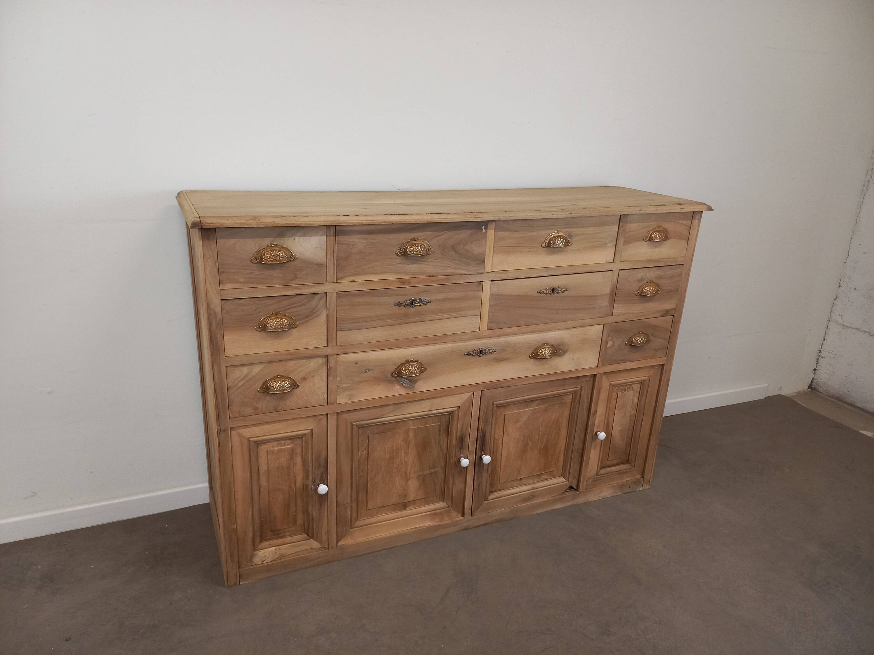 Craft cabinet with drawers