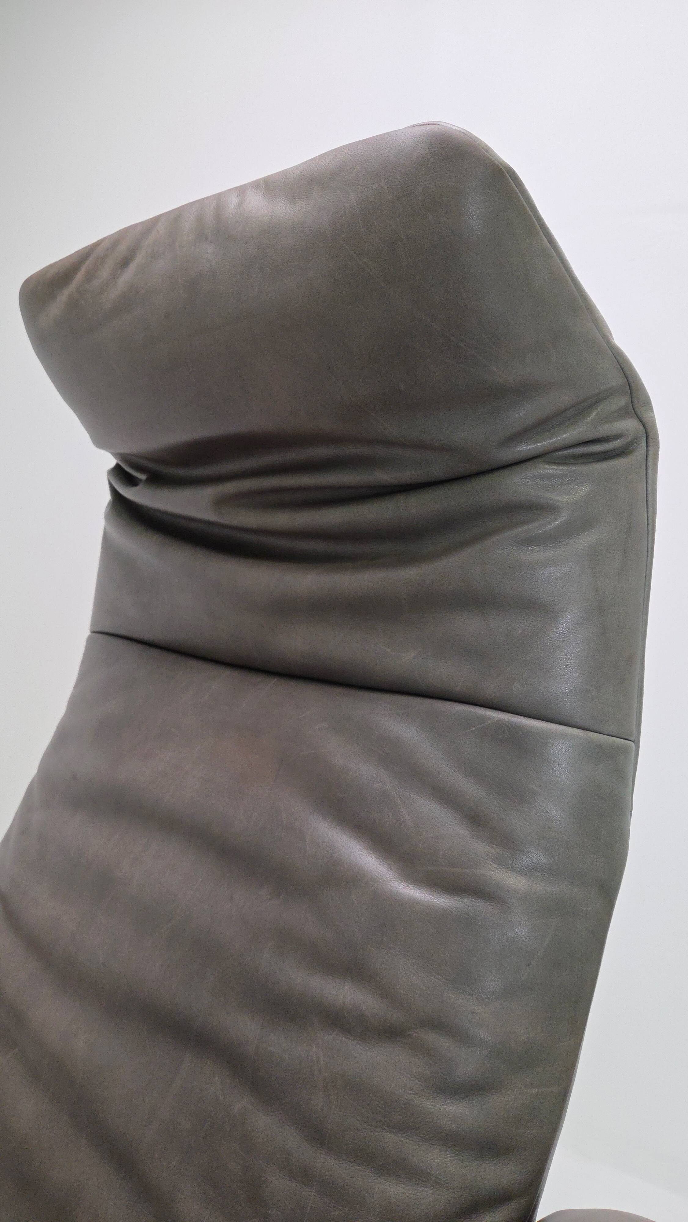 Jori Yoga Recliner – Mono-Move