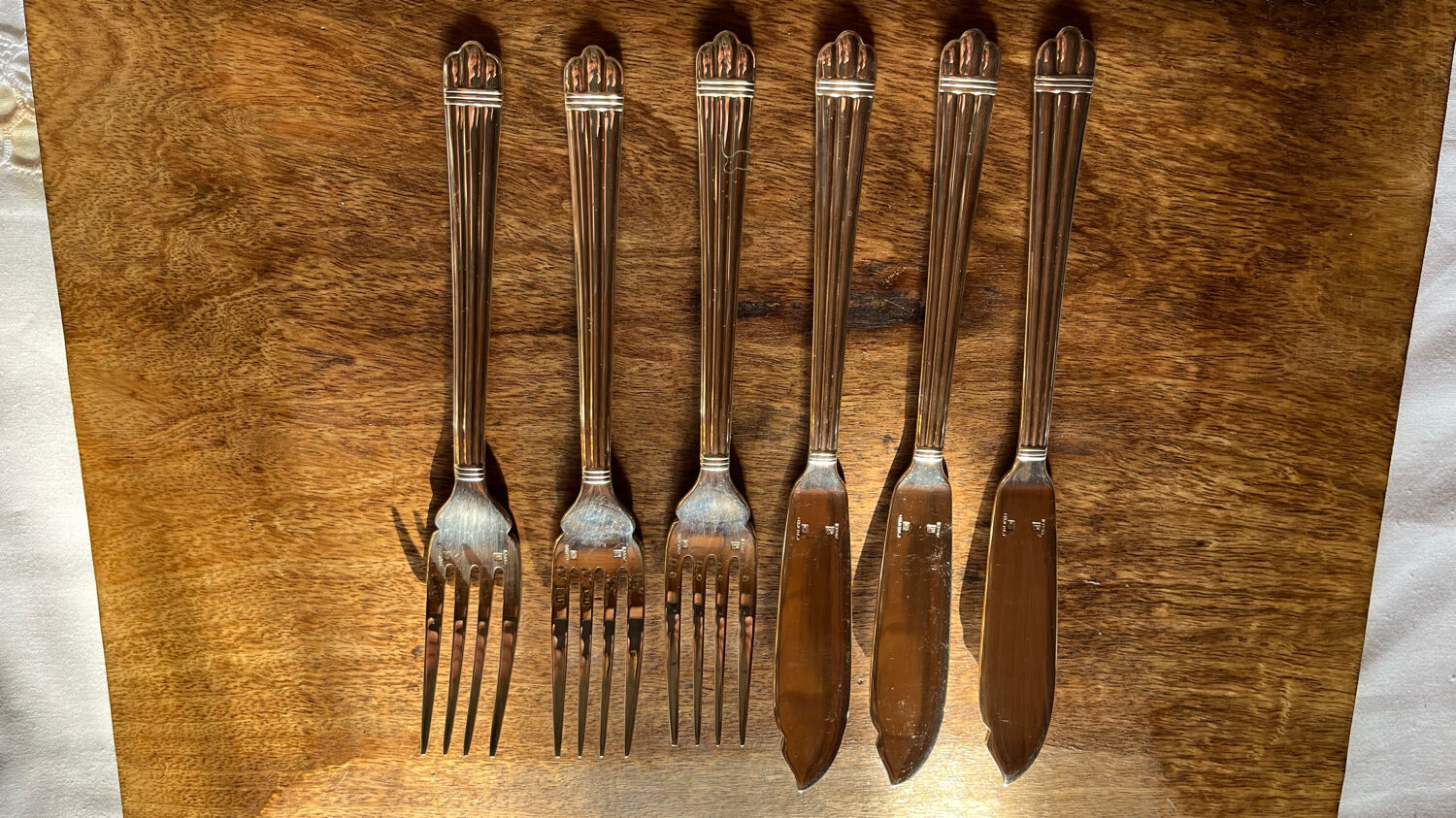 Set of 3 Christofle fish forks and 3 knives