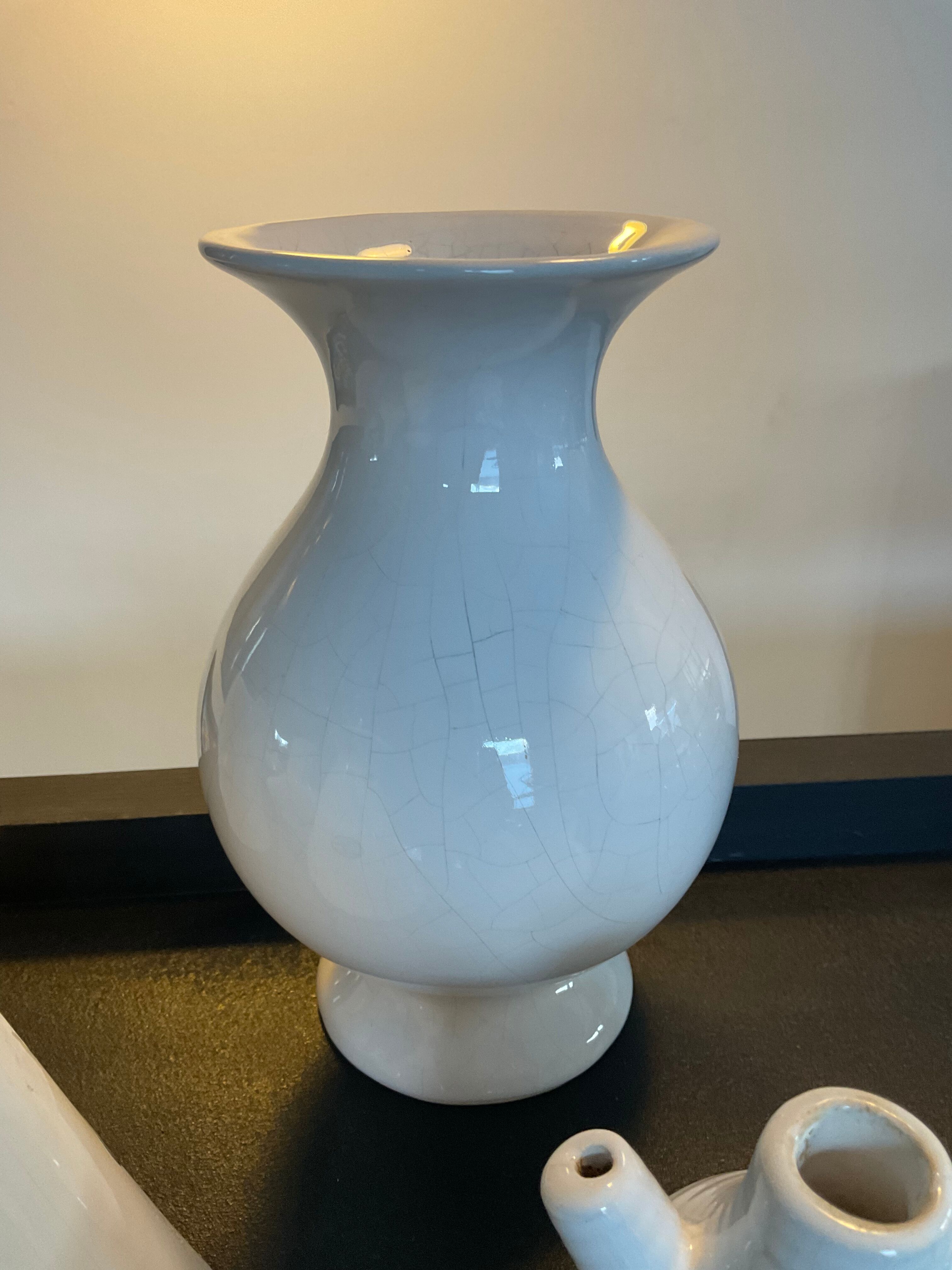 Series of 6 vintage vases in white ceramic years 60-70