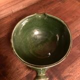 Bowl in green glazed earth