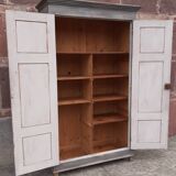 Armoire (étagères et/ ou penderie)