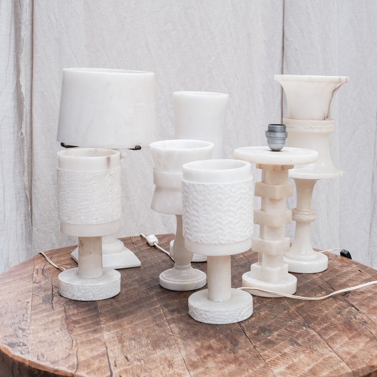 Alabaster french mid-century table lamp