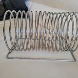 Vintage design spring magazine holder