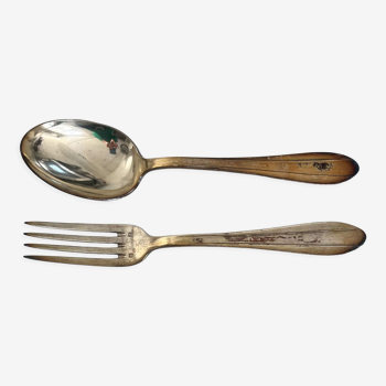 Silvered metal cutlery