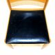 Chaise en chêne et en cuir Suède 1960
