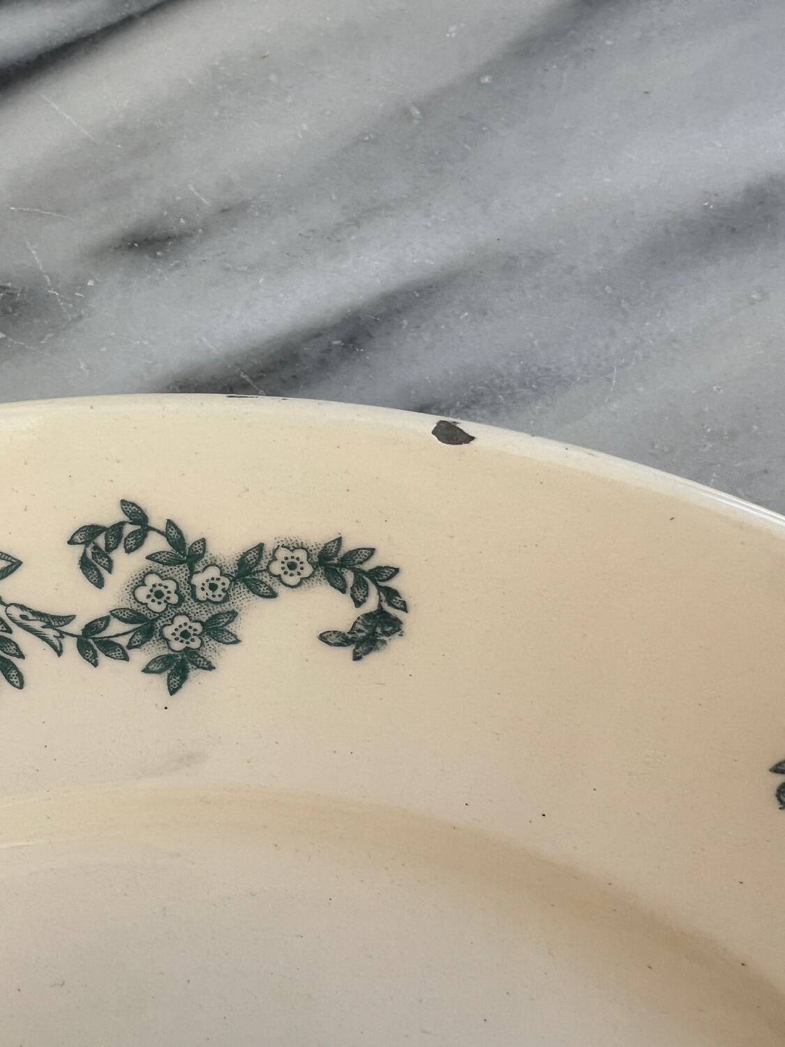 Round serving dish Terre de Fer