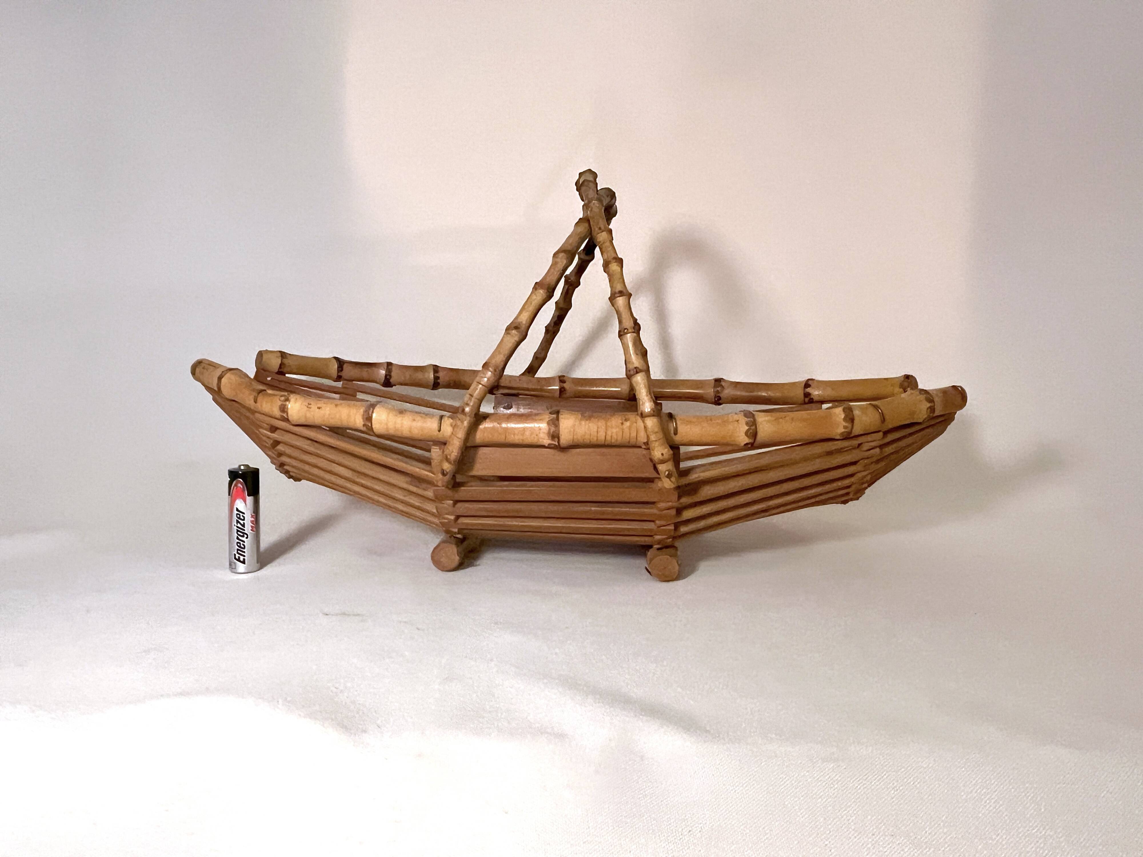 Vintage bamboo rattan wicker basket 1960s country chic