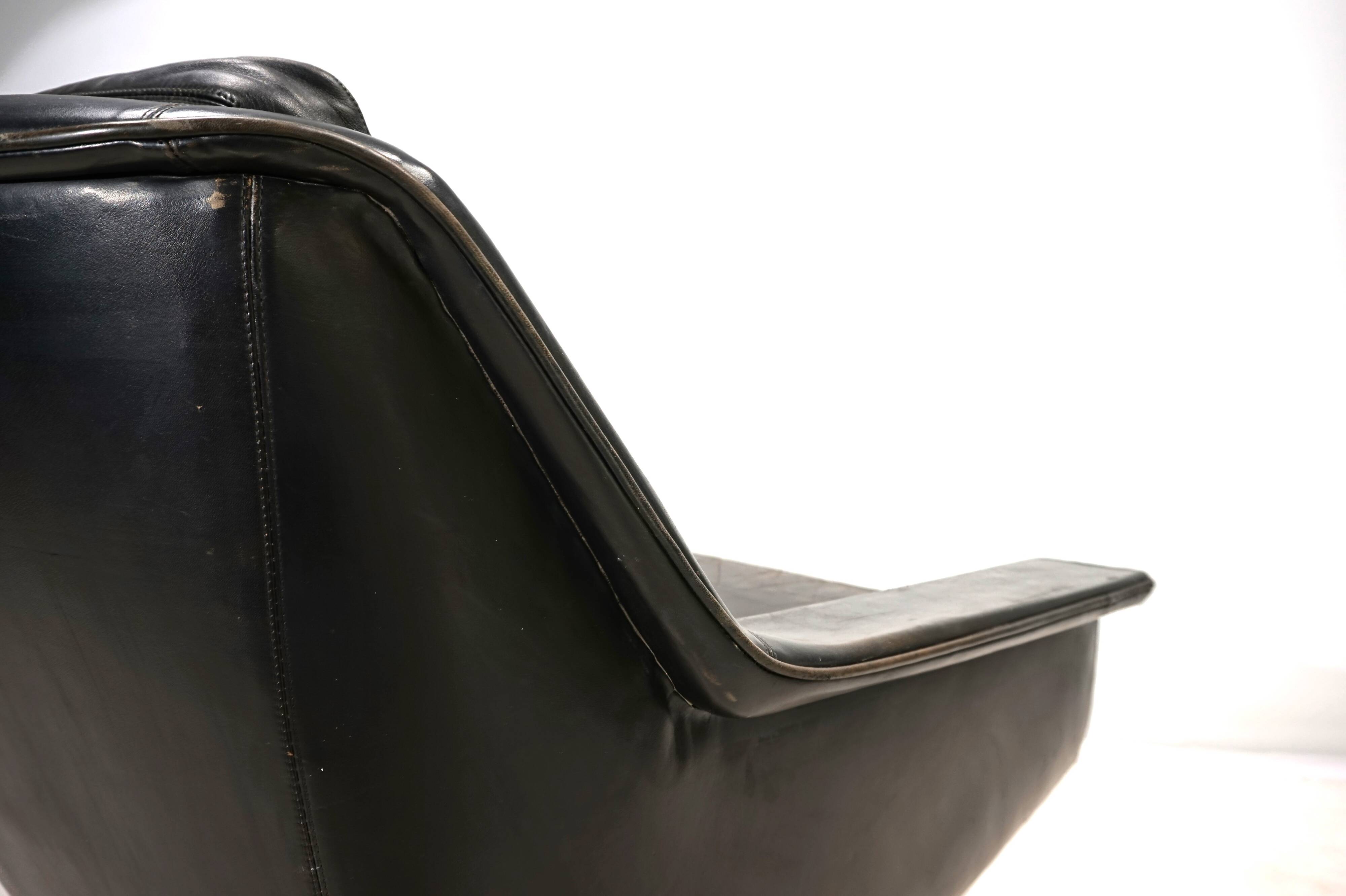 ESA 802 leather lounge chair by Werner Langenfeld, 1960