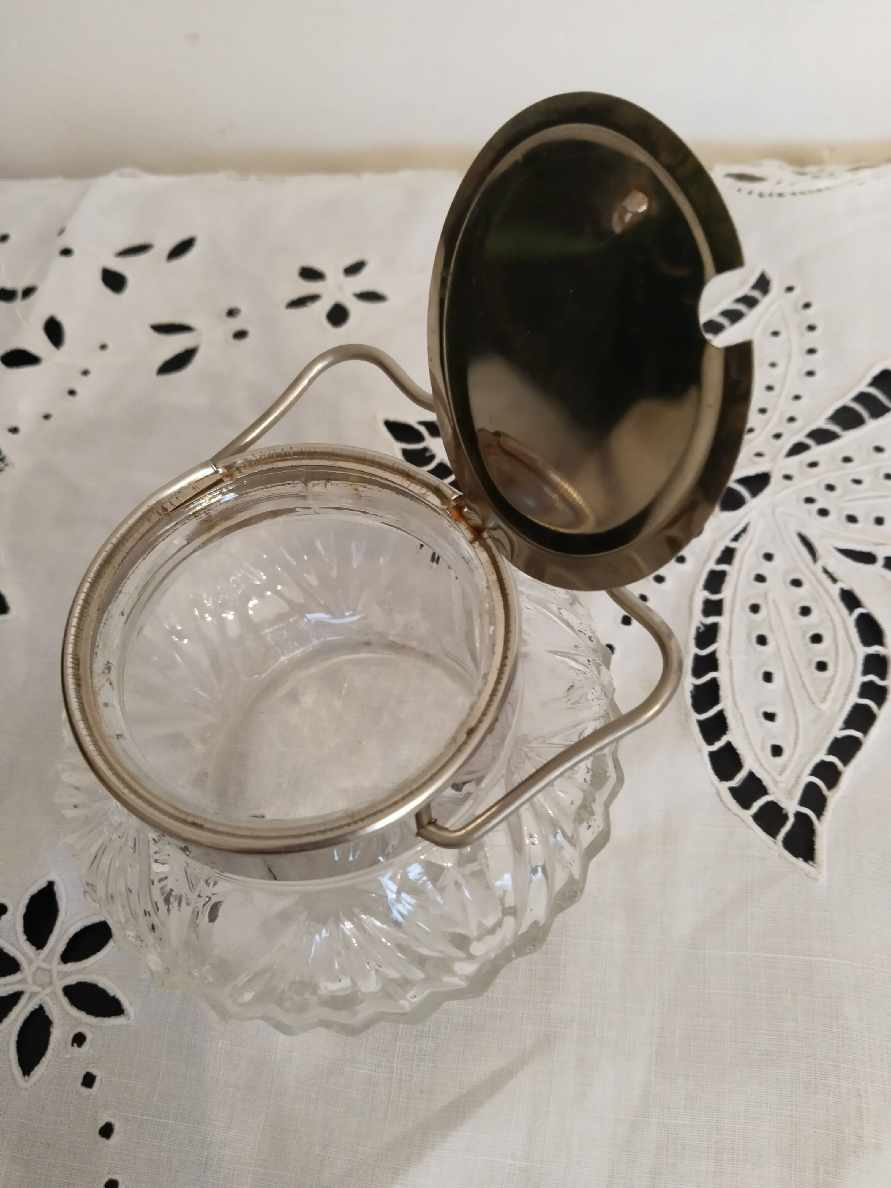 Sugar bowl, glass jam maker