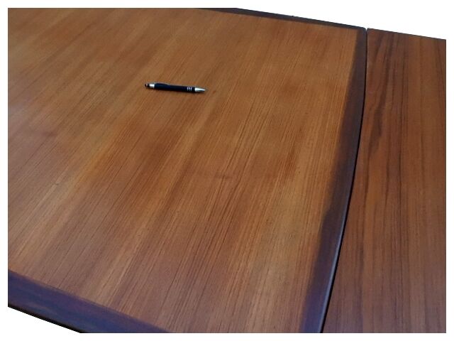 Table de repas design scandinave teck vintage 1960