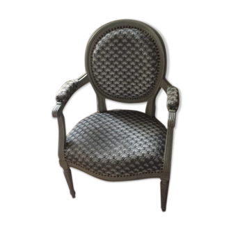 Convertible Medallion backrest armchair