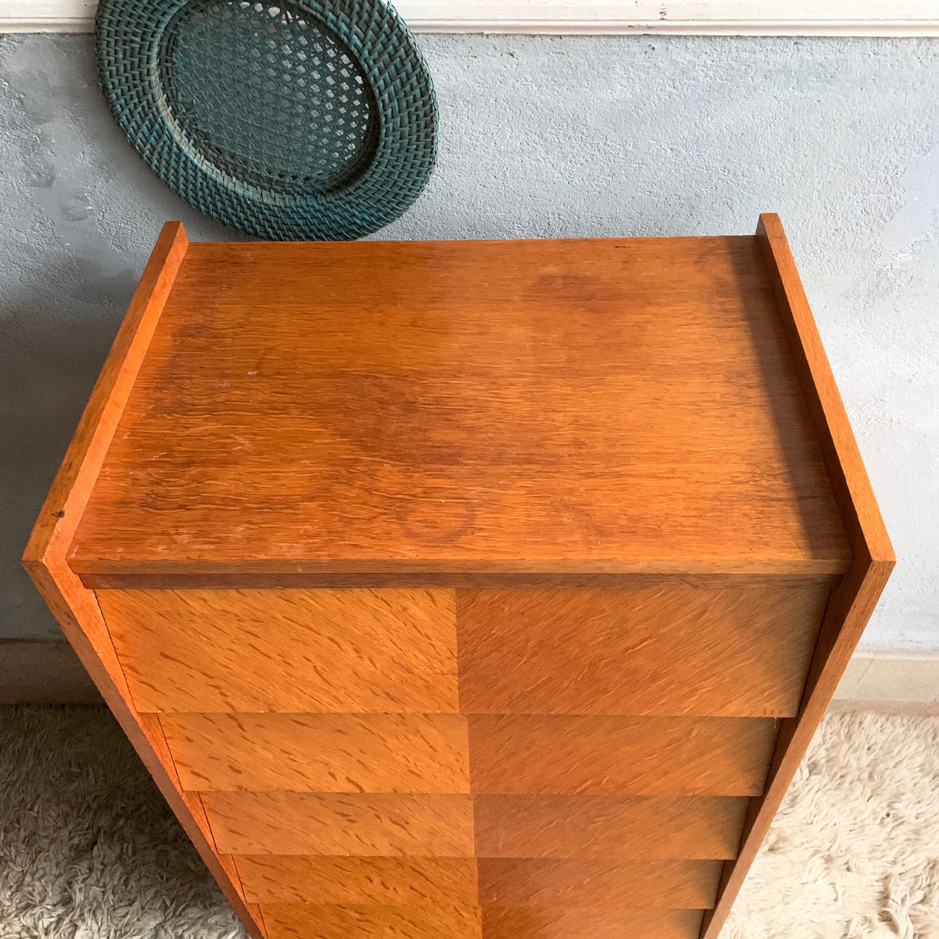 Chiffonnier vintage