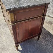 Louis xvi mahogany chest of drawers with 3 drawers from the 19th century