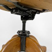 American swivel office armchair in oak, with leather seat, USA, Circa 1900