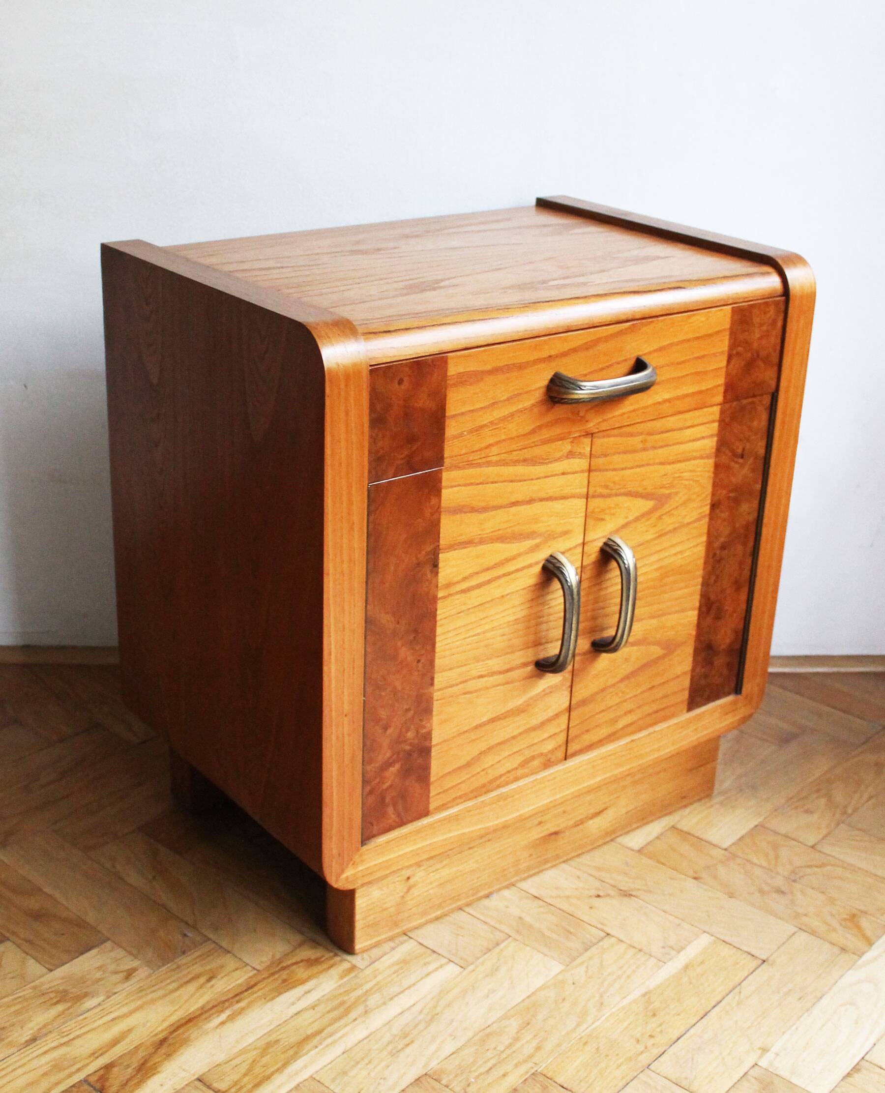Pair of 1930s Art Deco bedside tables