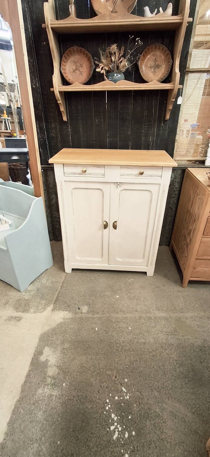 Buffet parisien vintage