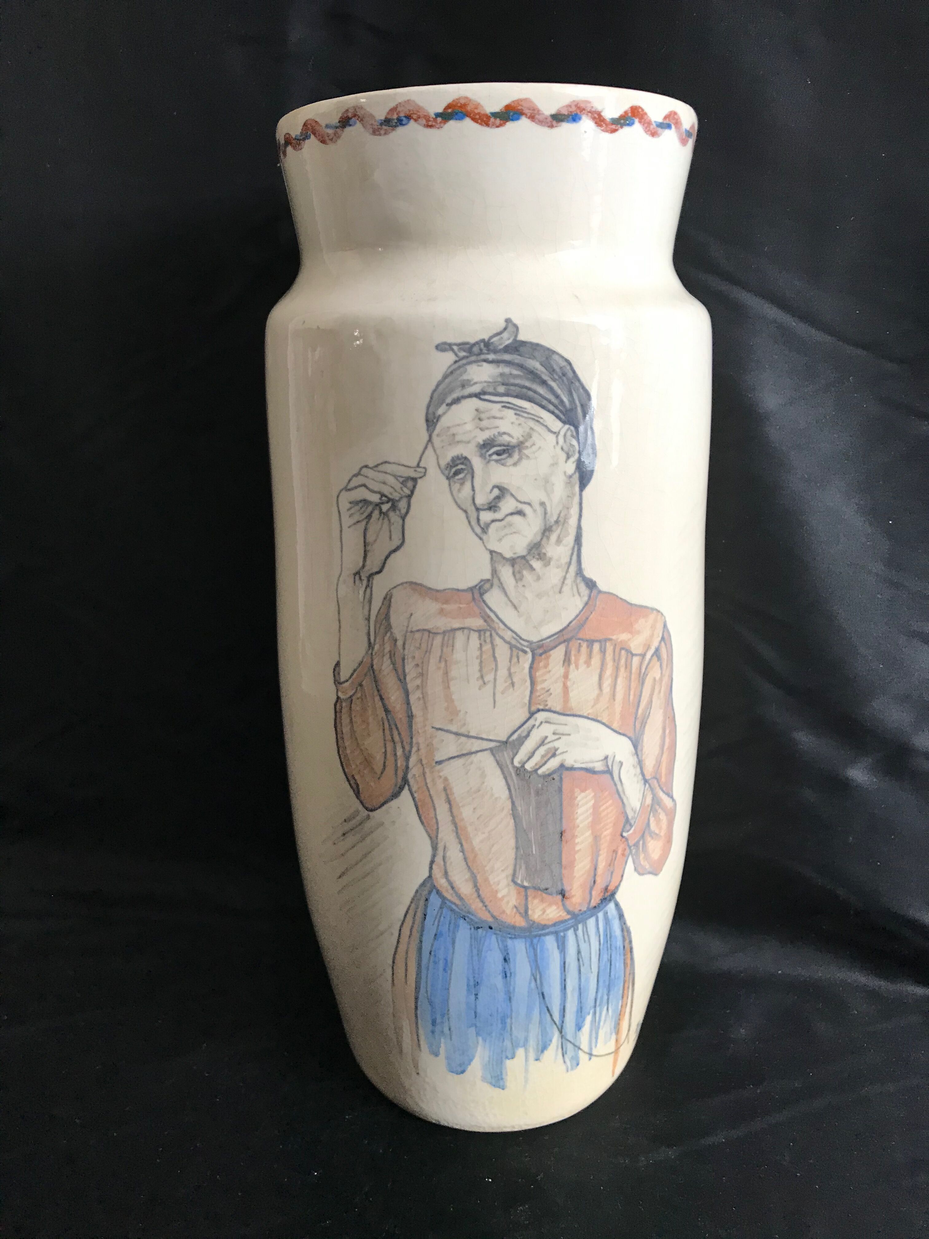 Vase signed by the artist E D - Cazalas