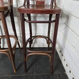 Paire de tabourets de bar à dossier