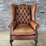 Antieke cuir Chesterfield wingback ourfauteuil Chippendale style cognac