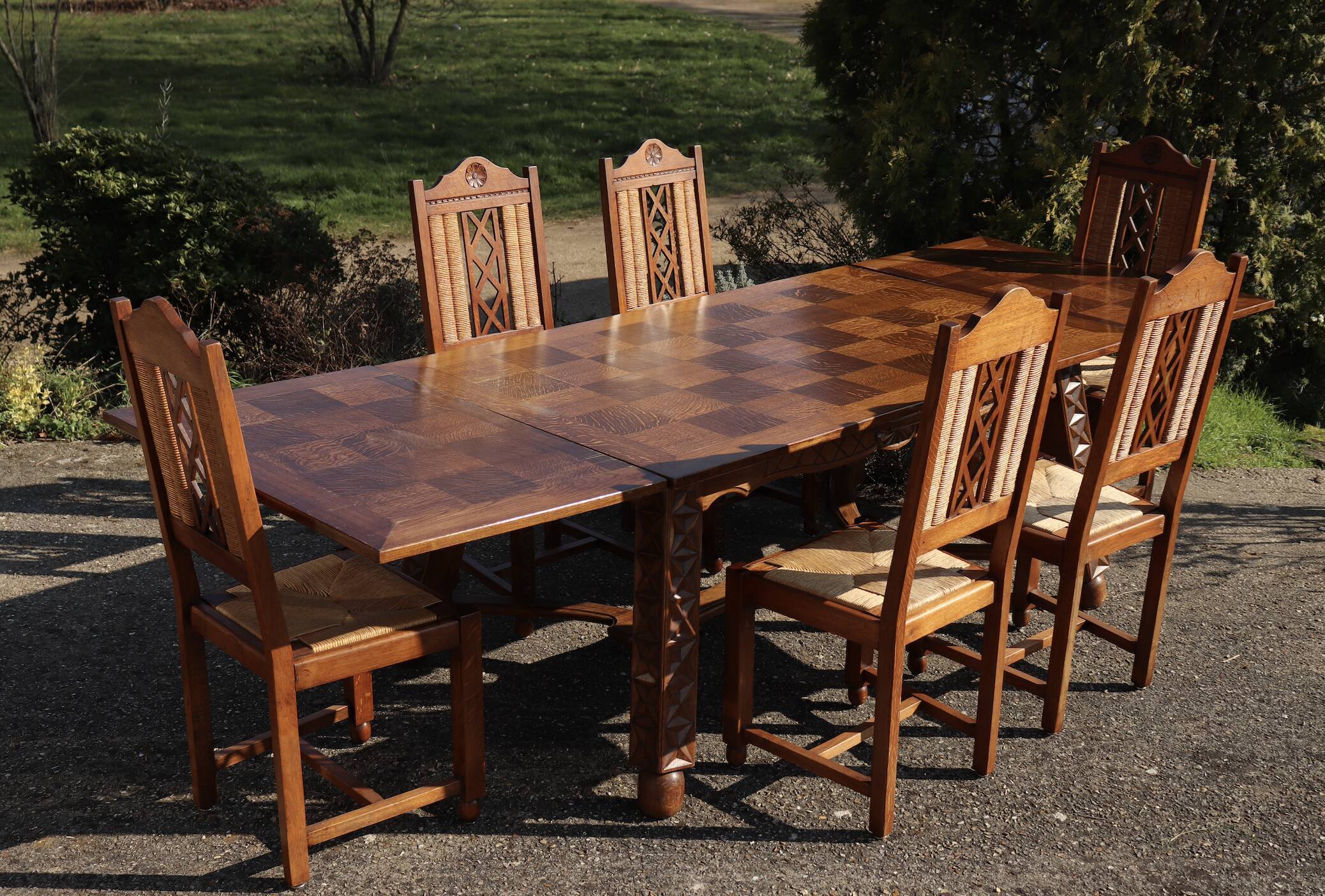 Lot 6 chaises vintage en bois paillées et sculptés