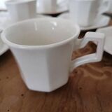 Set of 10 Johnson Brothers cups and saucers