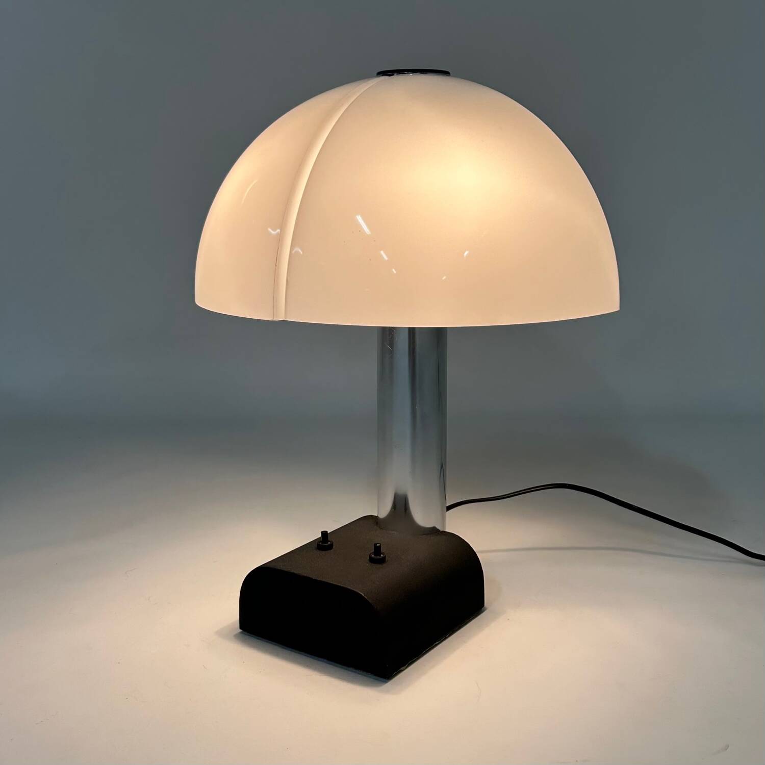 Lampe de table "Spicchio" de Danilo et Corrado Anoldi pour Stilnovo, années 1970
