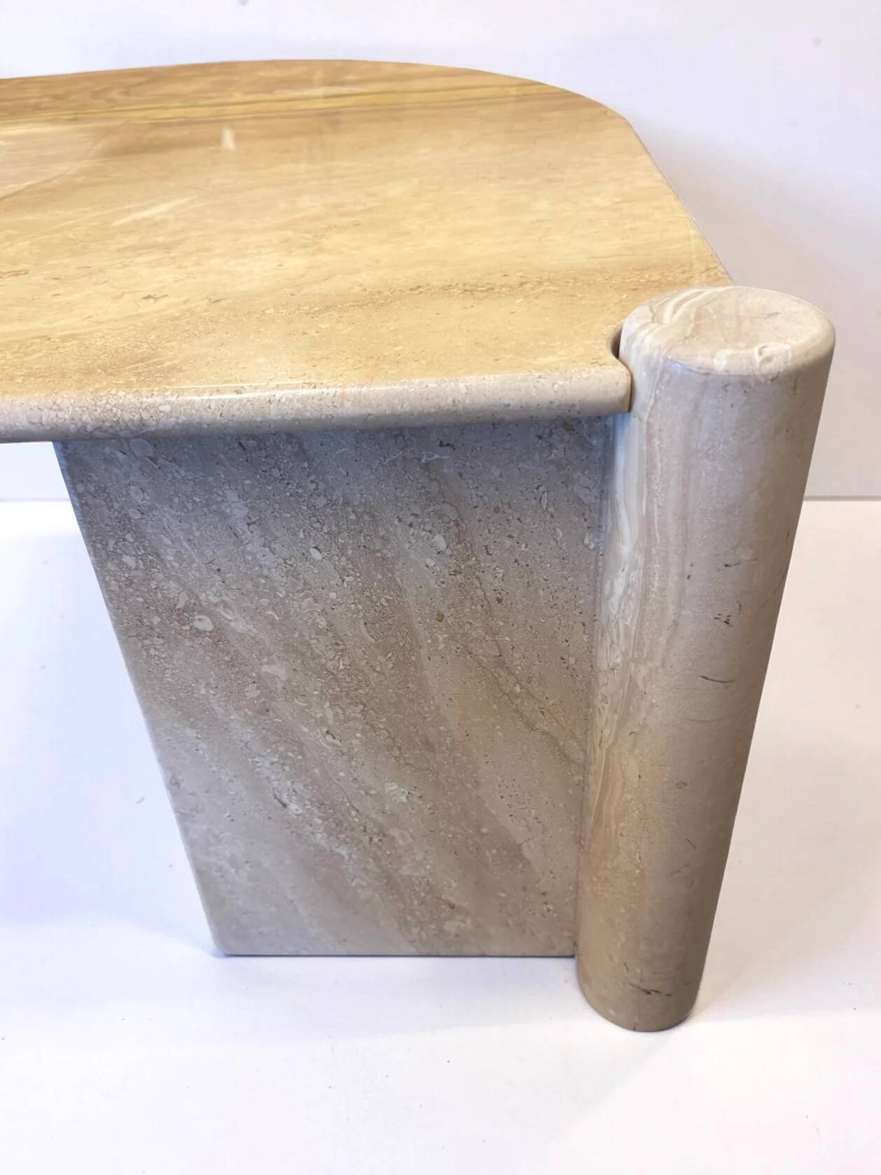 Vintage Italian coffee table in travertine.