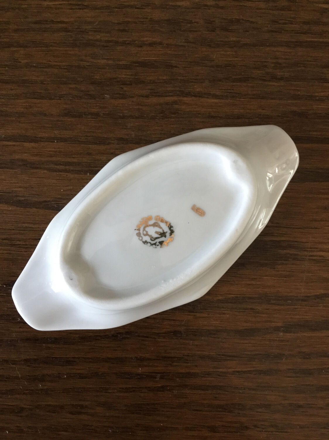 Cendrier en porcelaine de France