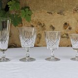 Service crystal glasses and decanters