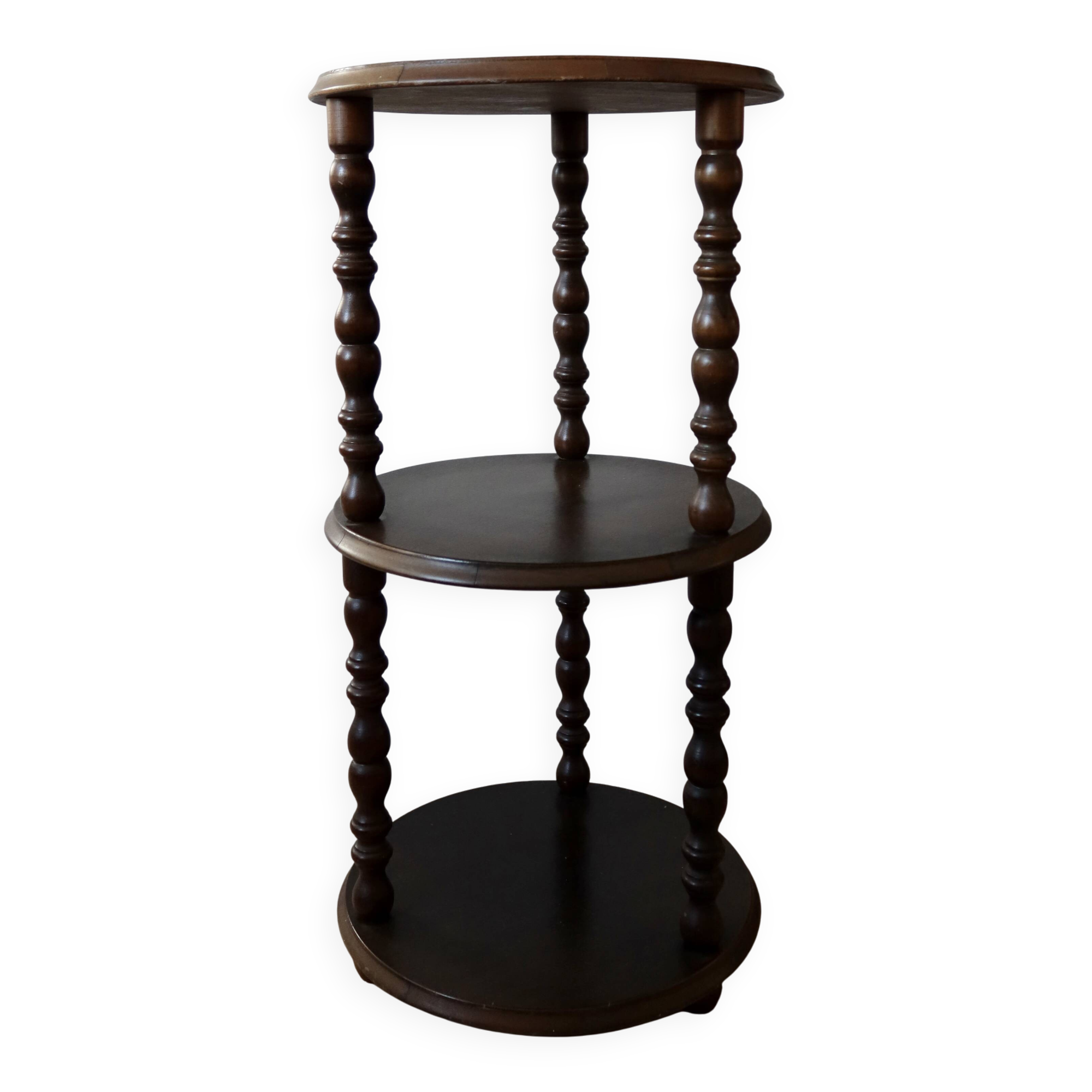 Table d’appoint vintage en bois tourné à trois niveaux meuble ancien style