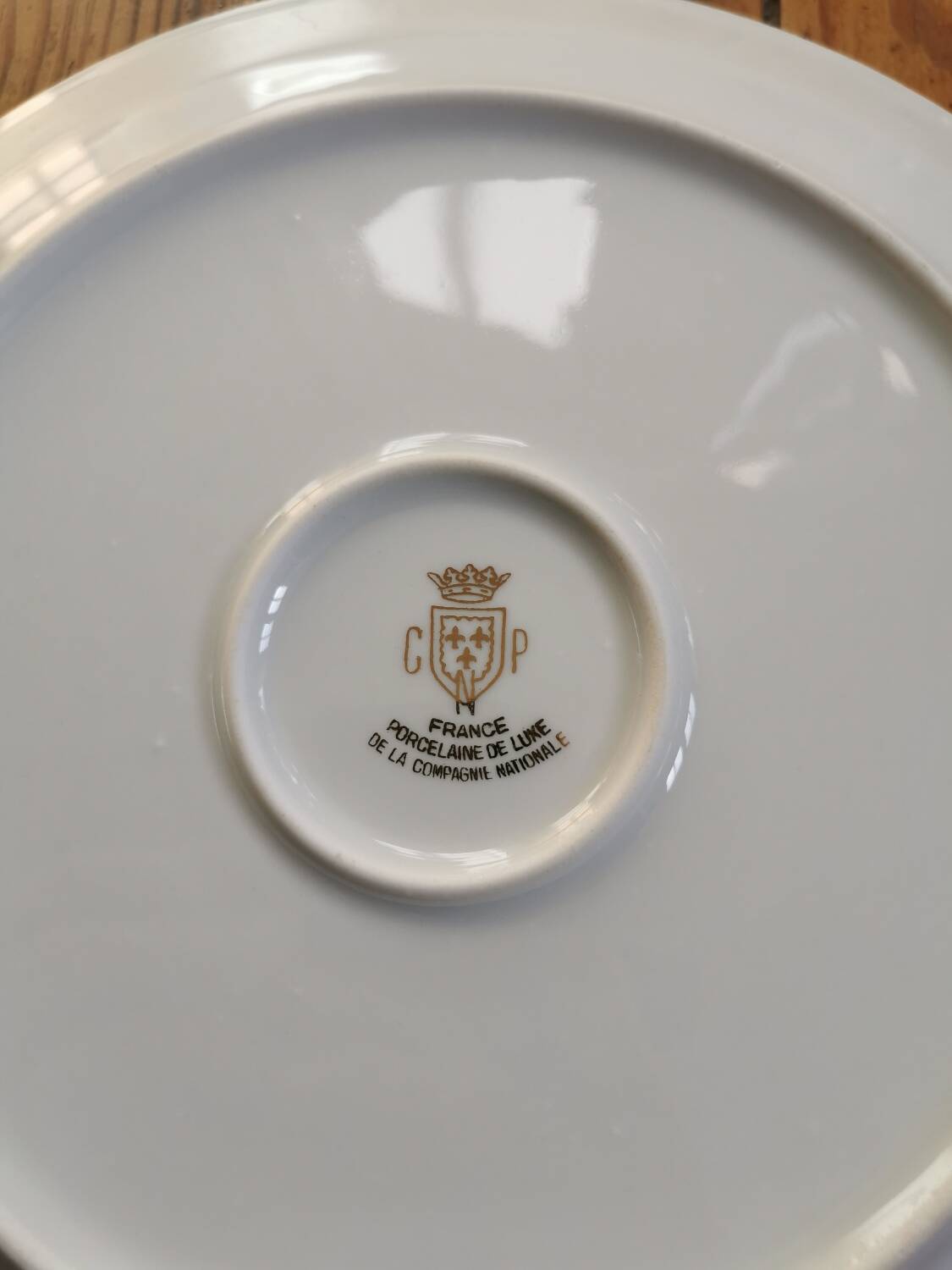 Plat à gâteaux vintage porcelaine CNP
