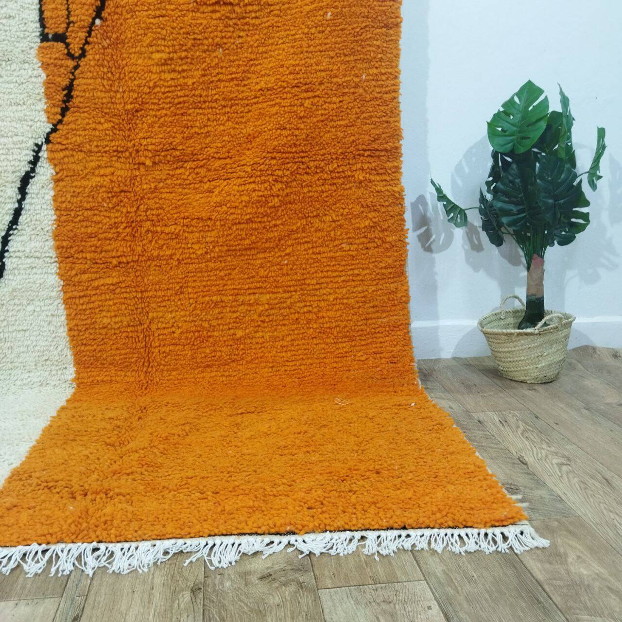 Azilal Berber rug in handmade wool 245 X 152 CM