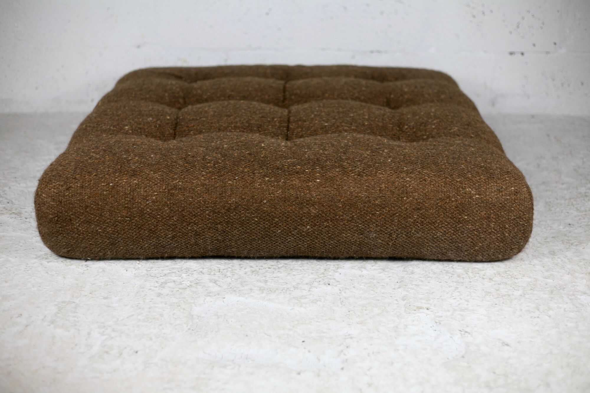 Modular sofa Mah Jong, Hans Hopfer, France, 1971. Roche Bobois Edition.