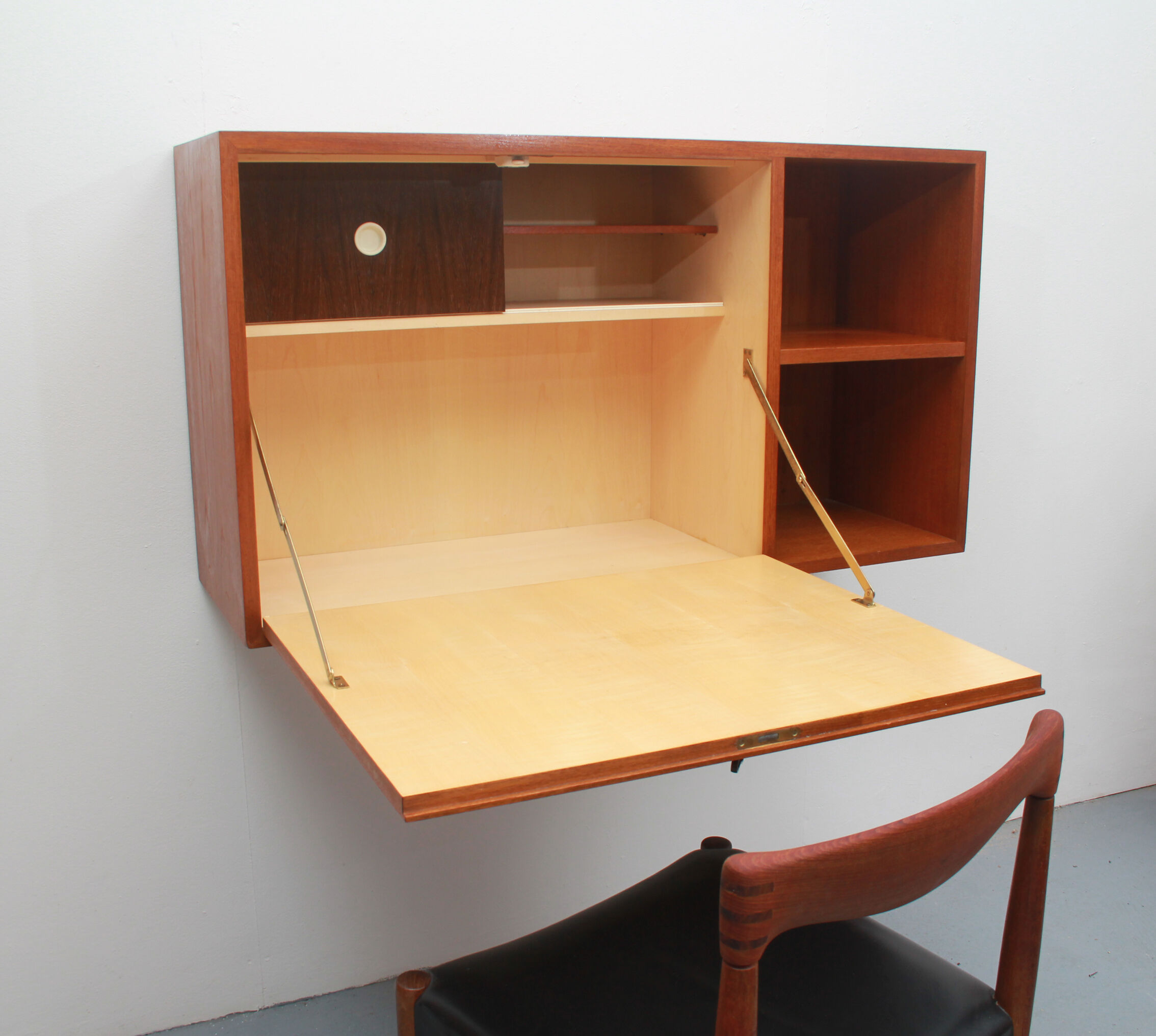 1960s floating wall secretary in teak