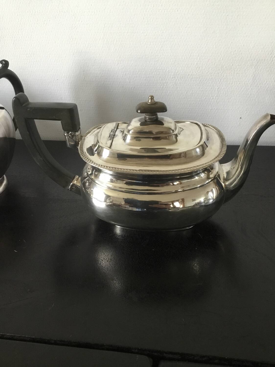 Set of teapots and milk jug.