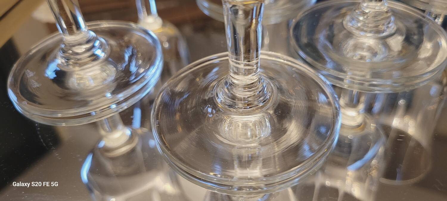 60's chiseled glass stemware