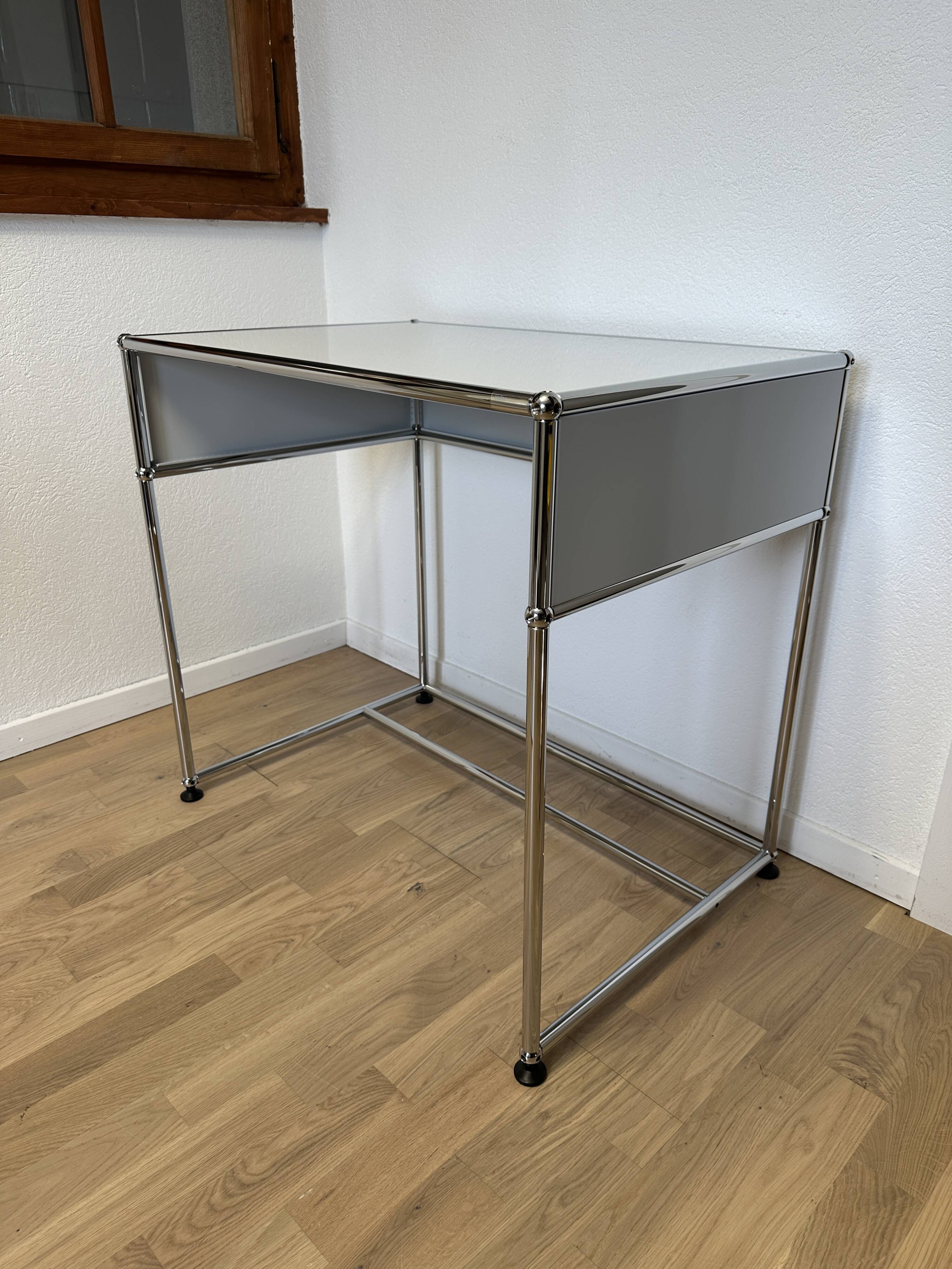 USM Haller Desk / Sideboard in Light Grey