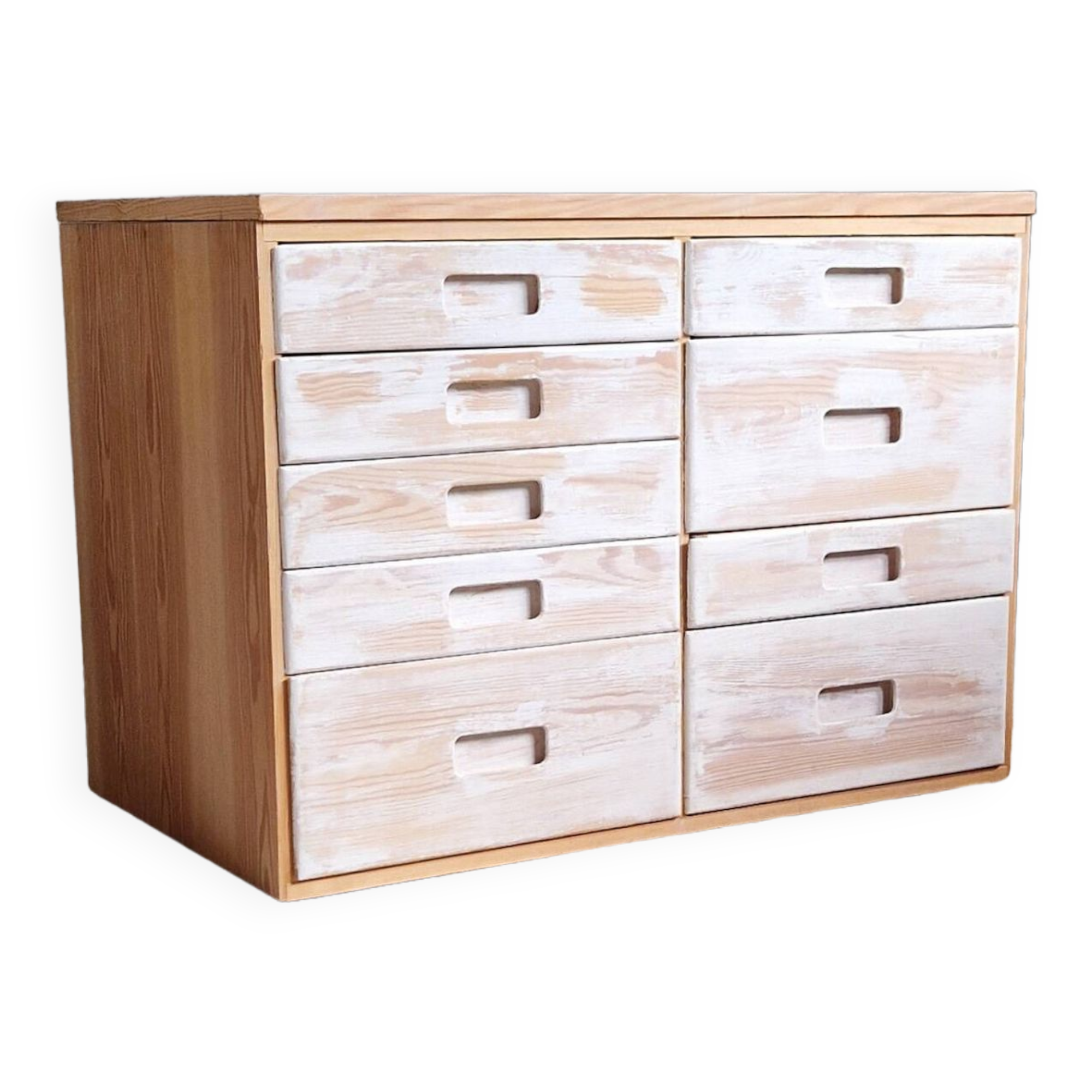 Nice storage cabinet