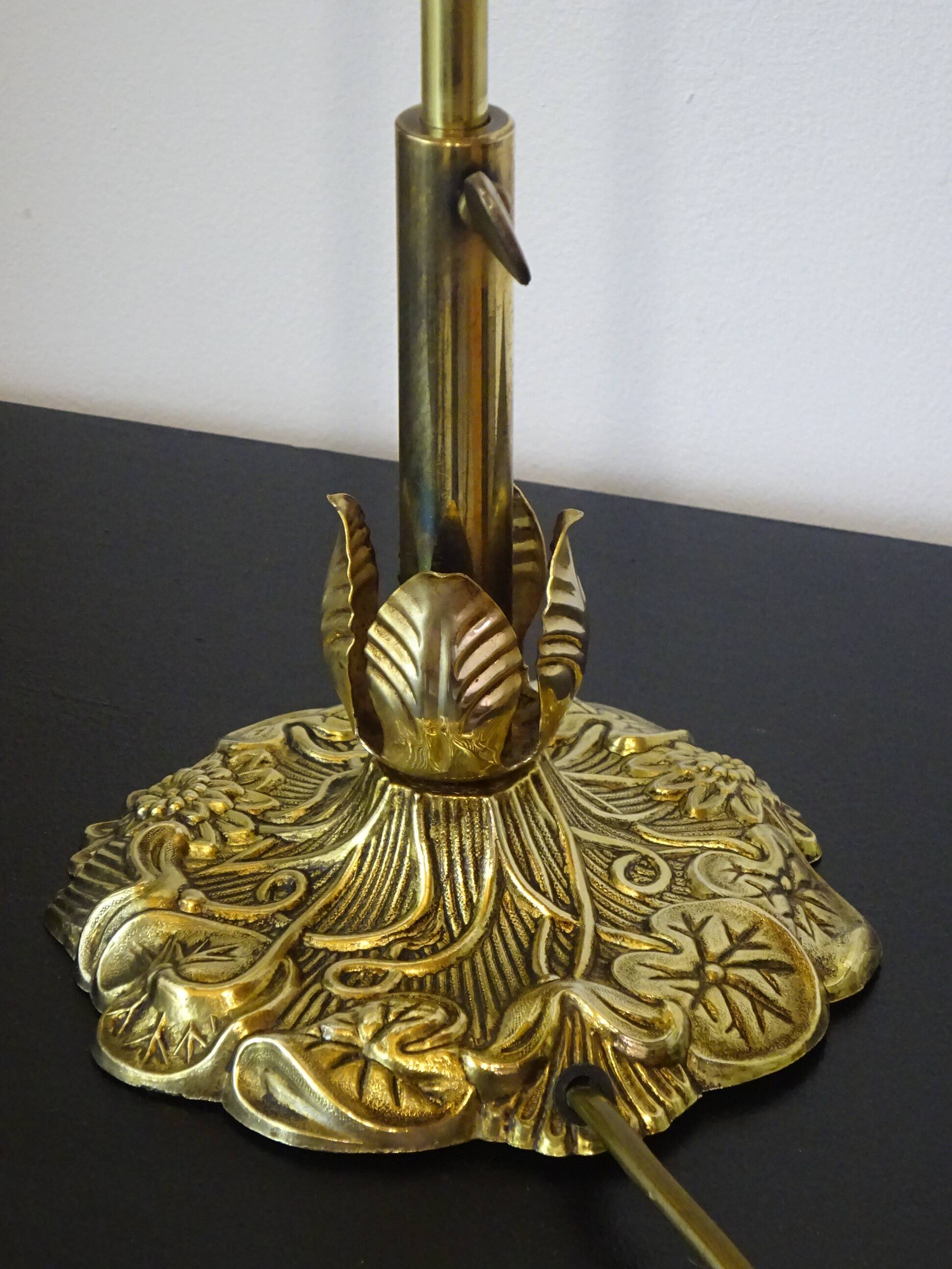 Bronze swan neck lamp, silk shade.
