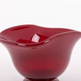 Art red glass bowl by Monica Bratt for Reijmyre Glasbruk, Sweden 1950’s
