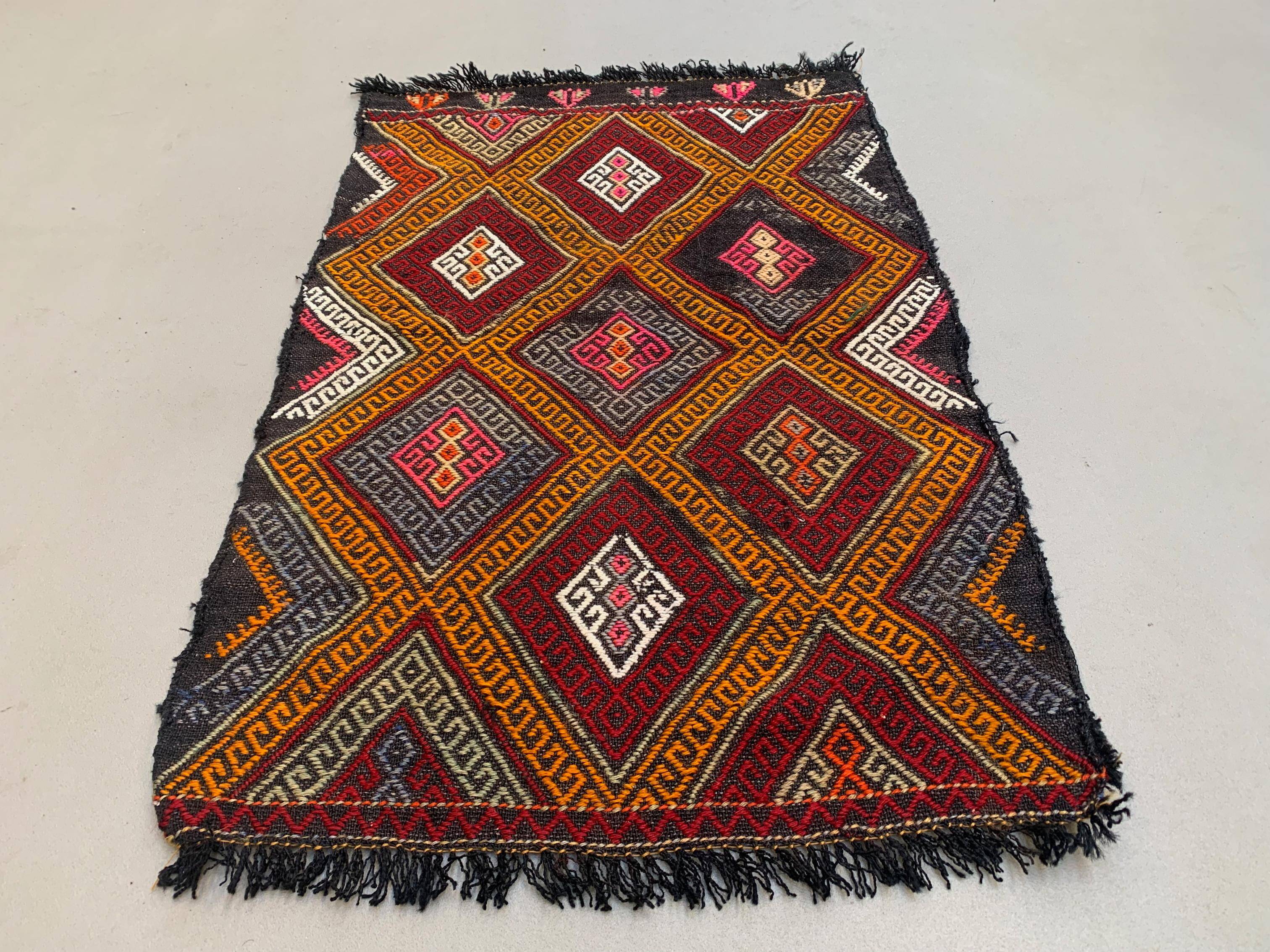 Vintage Turkish Mini Kilim 78x50 cm Wool Small Kelim Runner, shabby Chic