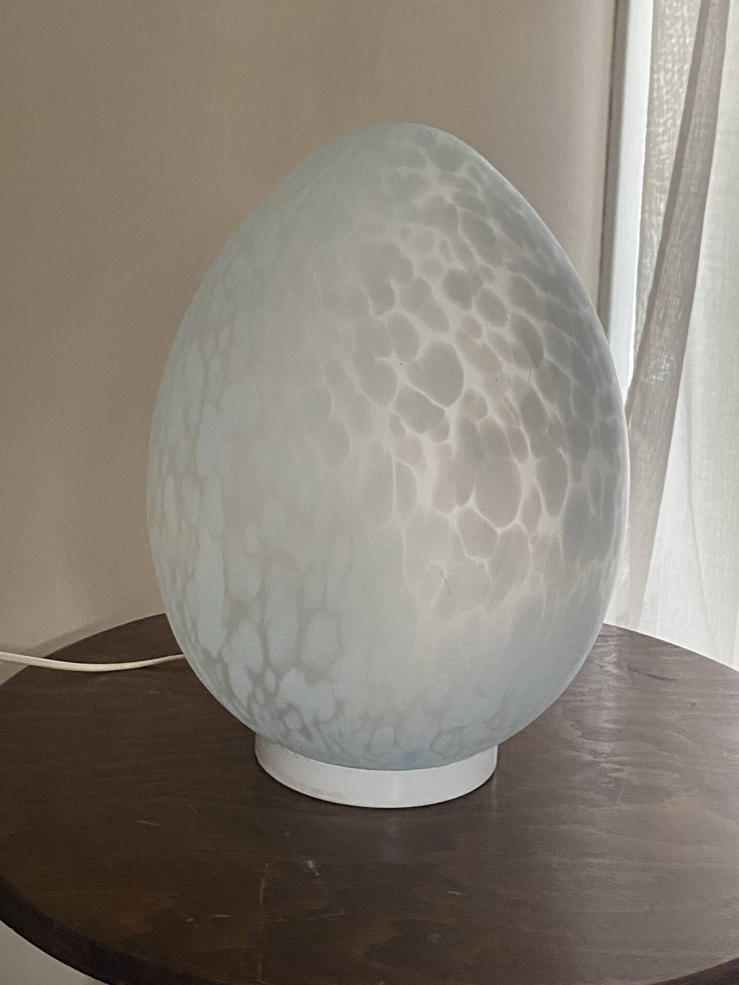 Vintage egg lamp