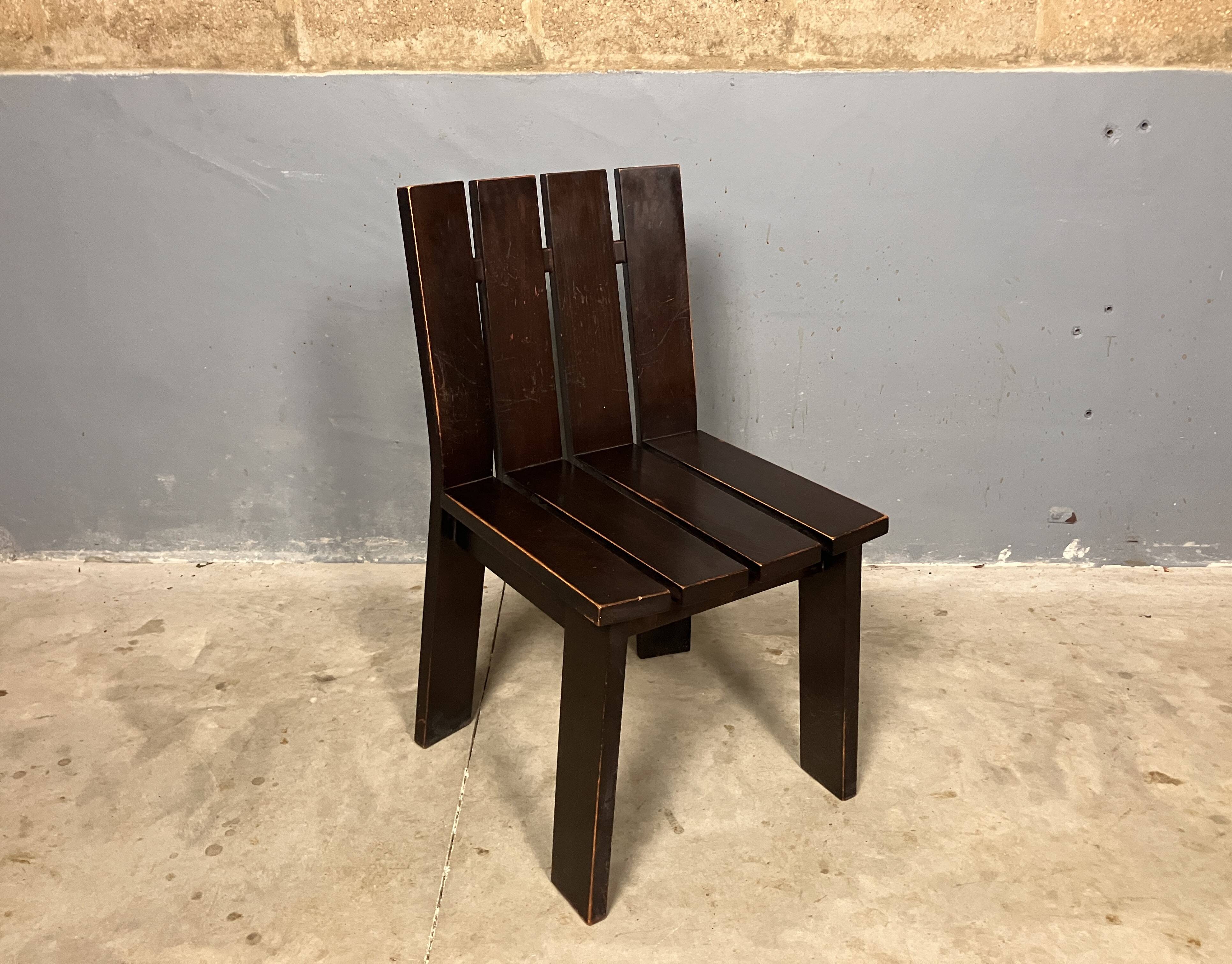 Chaises de salle à manger brutalistes et modernistes des années 70 en bois marron architectural