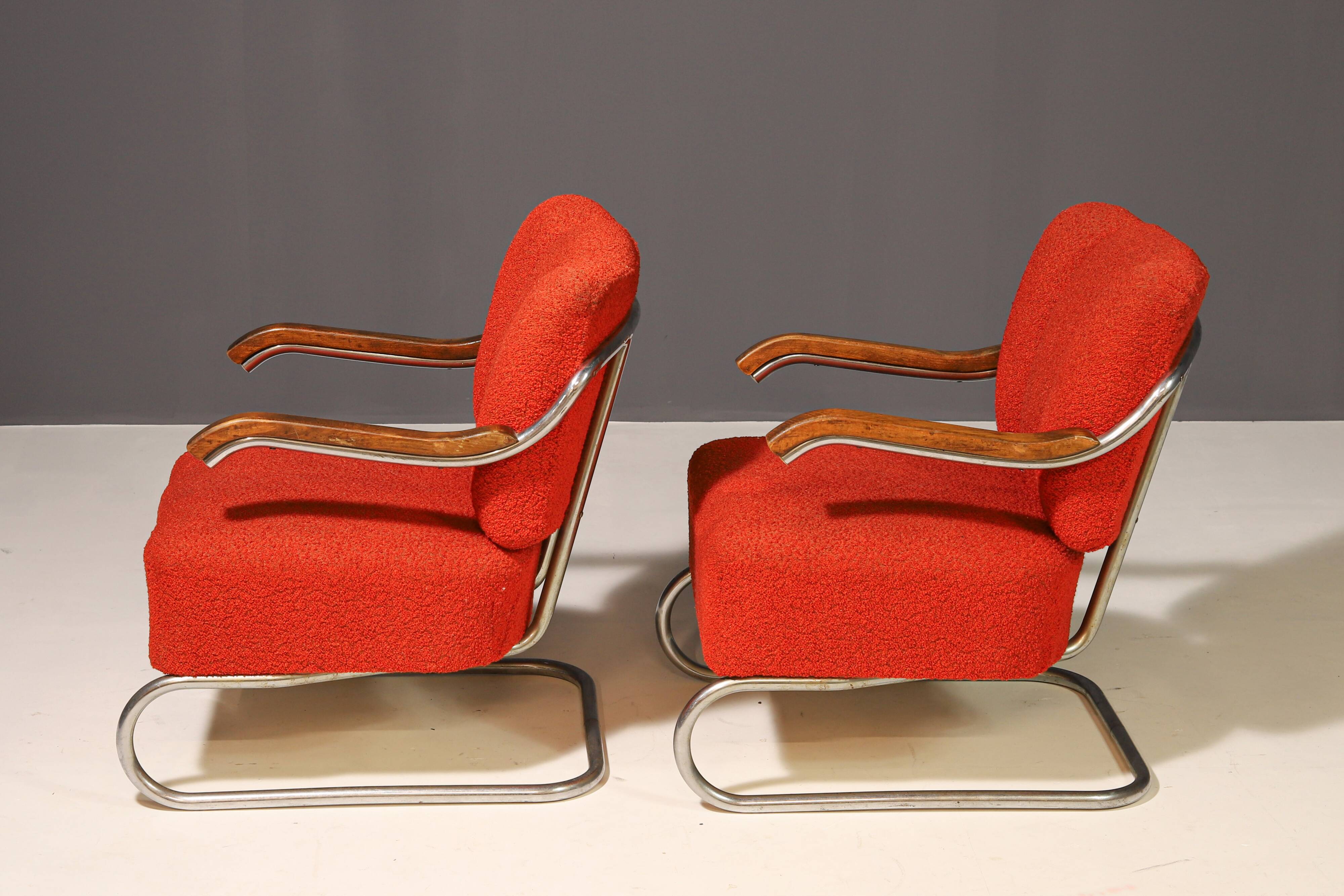Pair of Bauhaus cantilever armchairs | Thonet, 1930s