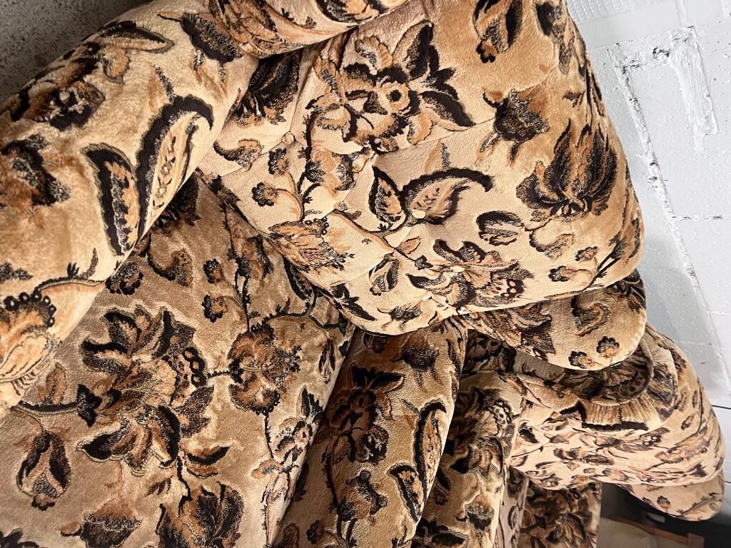 Set of 2 vintage armchairs