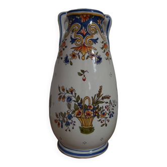 Ancien vase en faïence de Desvres Fourmaintraux Frères (1879-1887). Blason de Bayeux.